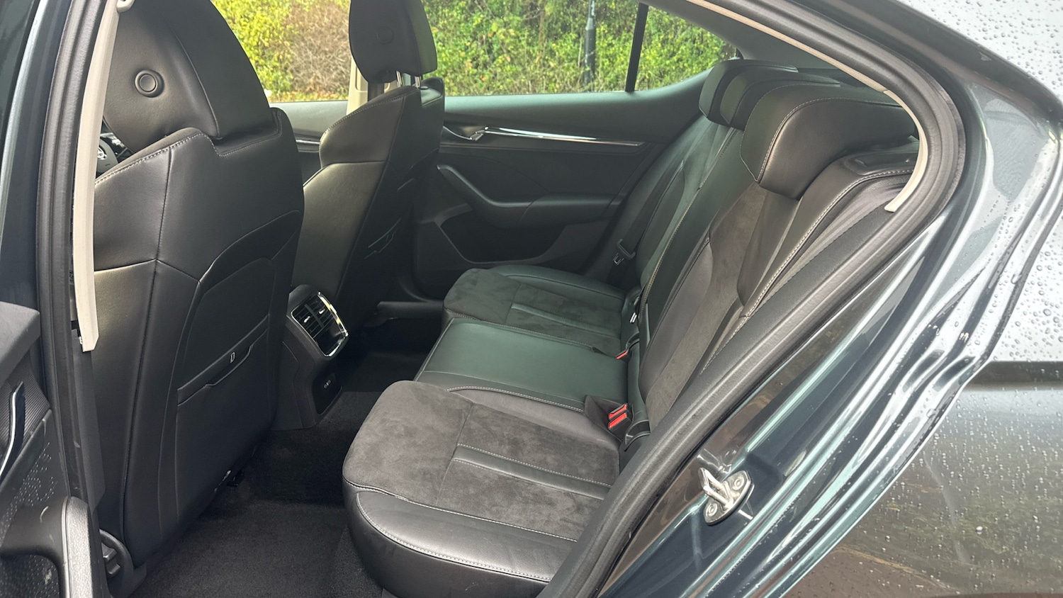 Used Skoda Octavia 2020 for sale - 76627802: Photo 16