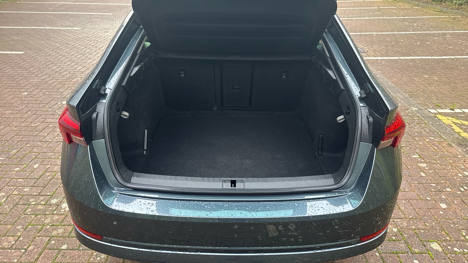 Used Skoda Octavia 2020 for sale - 76627802: Photo 4