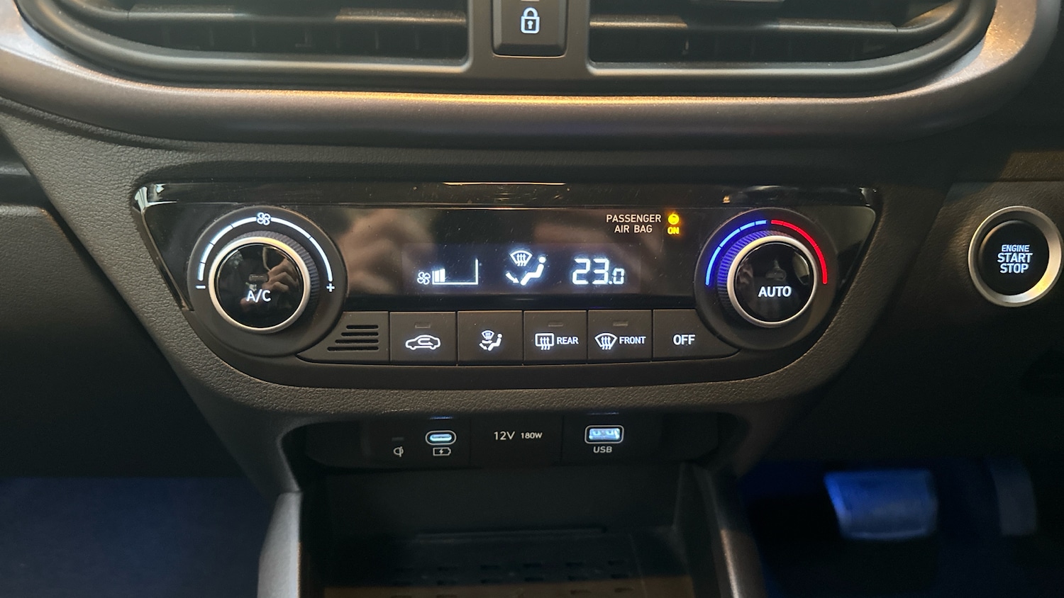 Used Hyundai i10 2023 for sale - 76738657: Photo 21