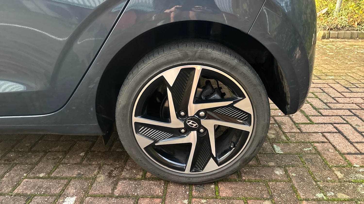 Used Hyundai i10 2023 for sale - 76738657: Photo 29