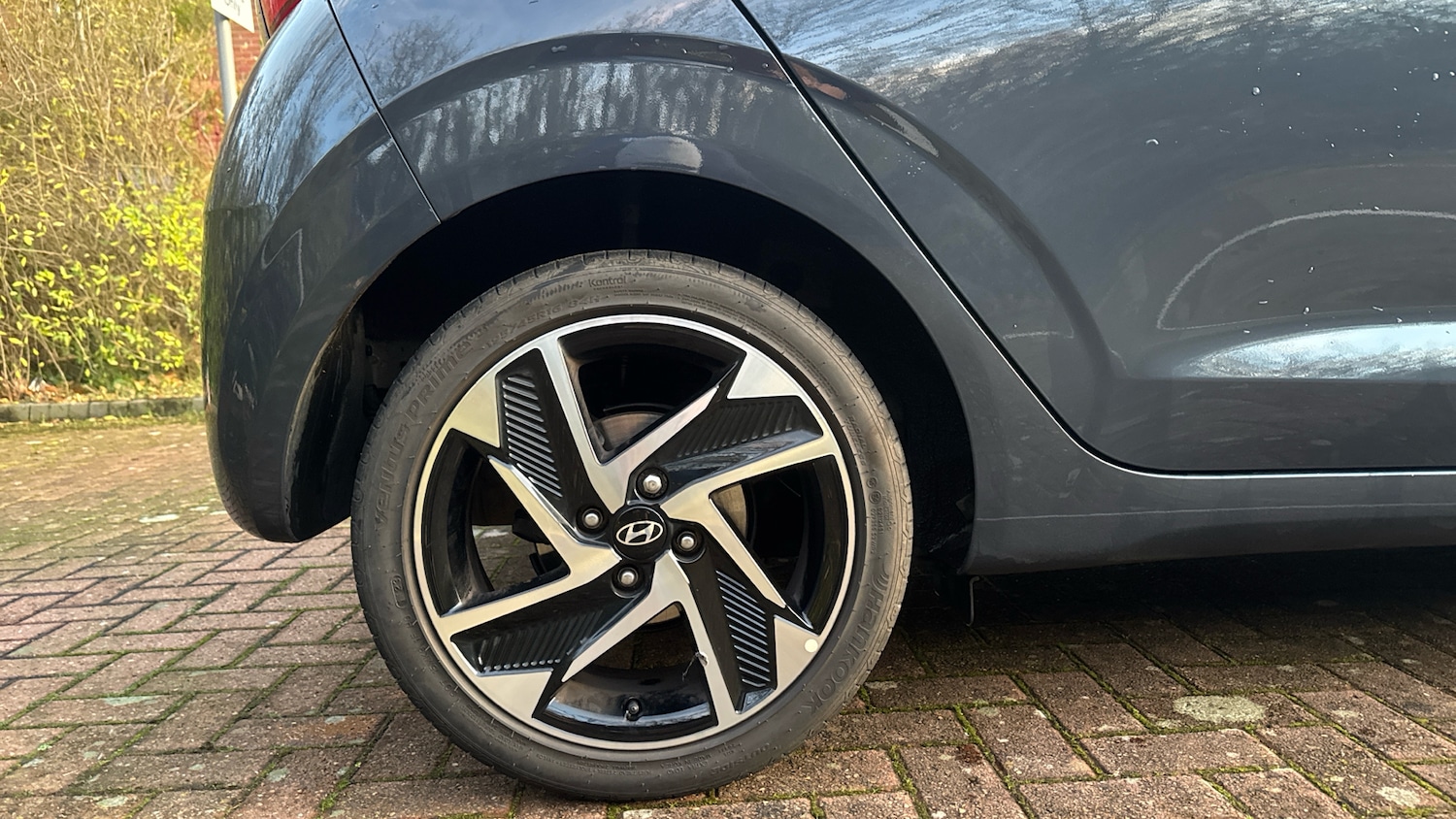 Used Hyundai i10 2023 for sale - 76738657: Photo 7