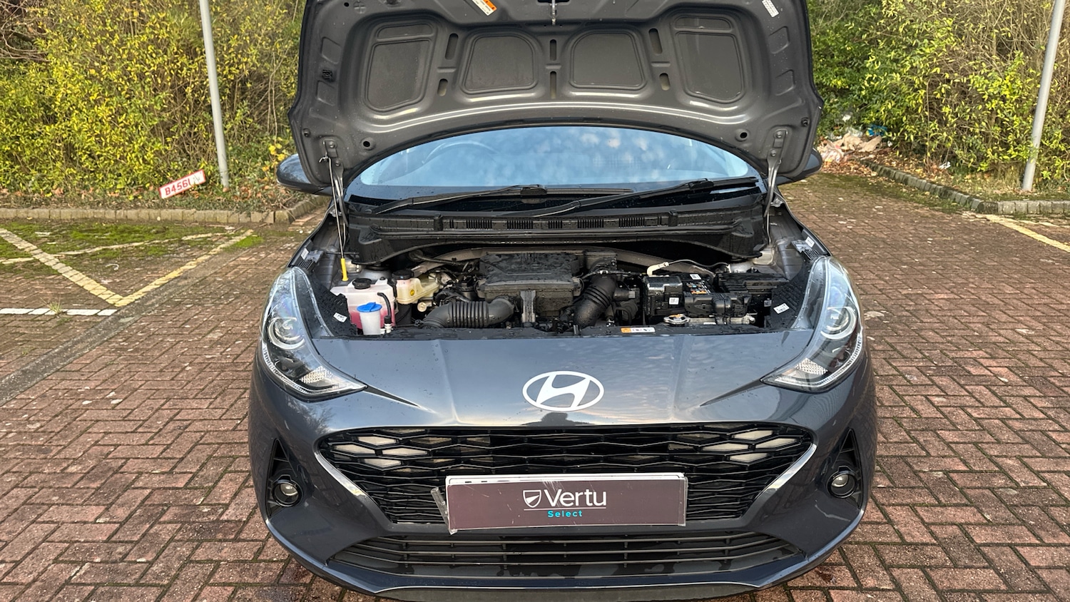 Used Hyundai i10 2023 for sale - 76738657: Photo 8