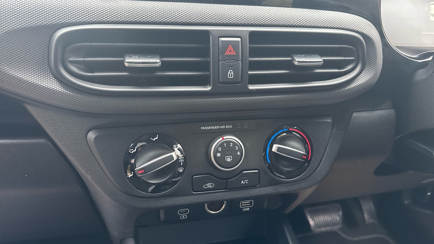 Used Hyundai i10 2025 for sale - 77115817: Photo 31