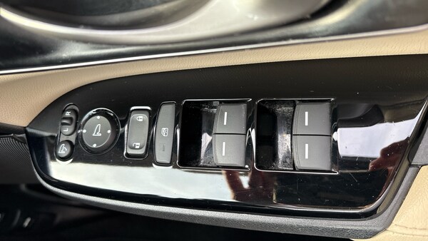 Used Honda CR-V 2022 for sale - 76156550: Photo 24