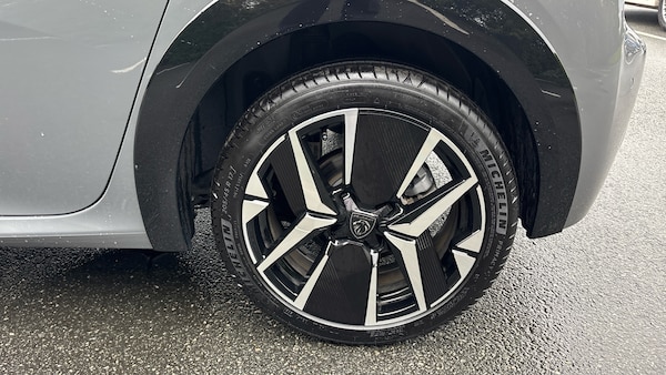 Used Peugeot 208 2025 for sale - 76289134: Photo 15