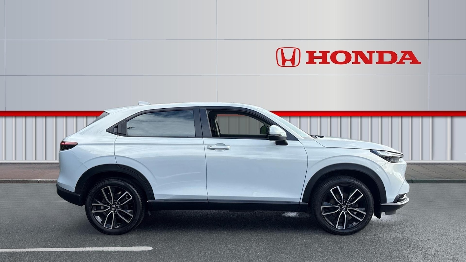 Used Honda HR-V 2023 for sale - 76290441: Photo 5