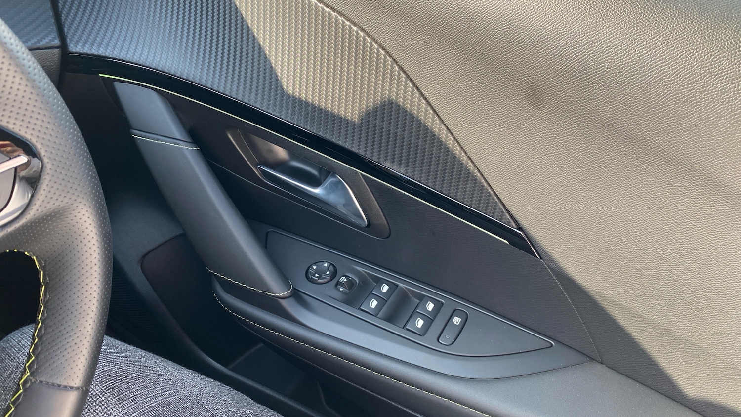 Used Peugeot 208 2022 for sale - 78210690: Photo 21