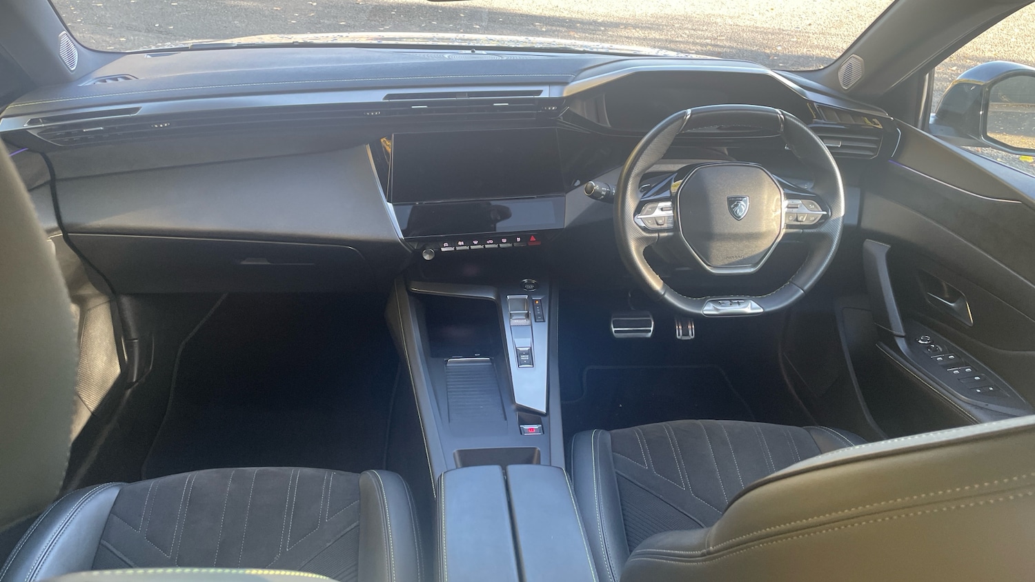 Used Peugeot 308 2023 for sale - 76508011: Photo 10