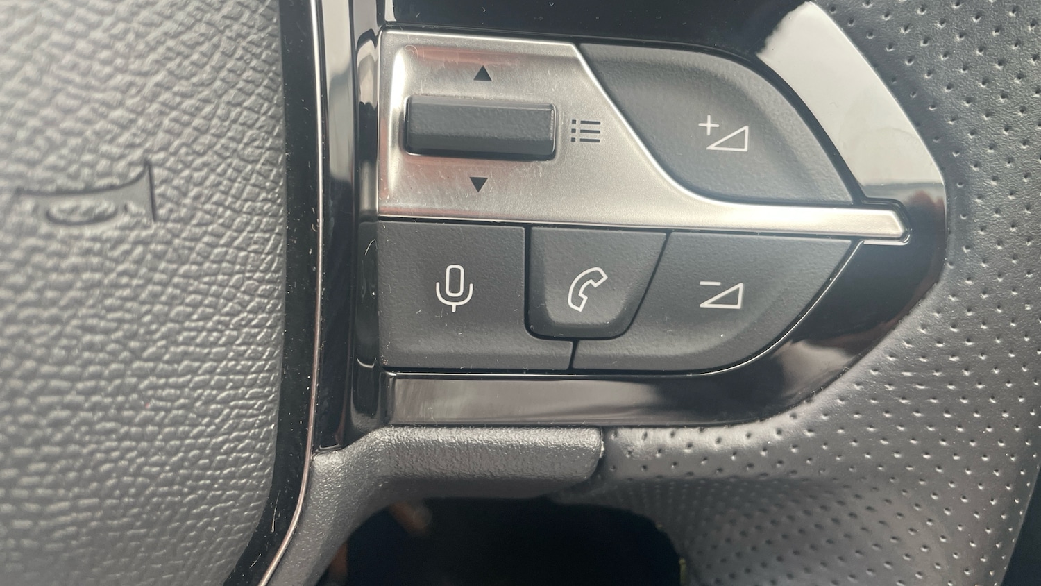 Used Peugeot 308 2023 for sale - 76508011: Photo 27