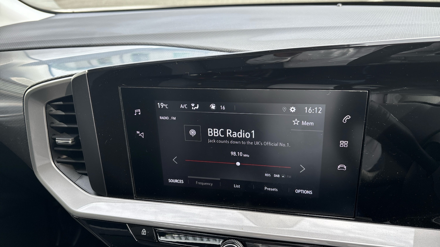 Used Vauxhall Mokka 2024 for sale - 76340464: Photo 12
