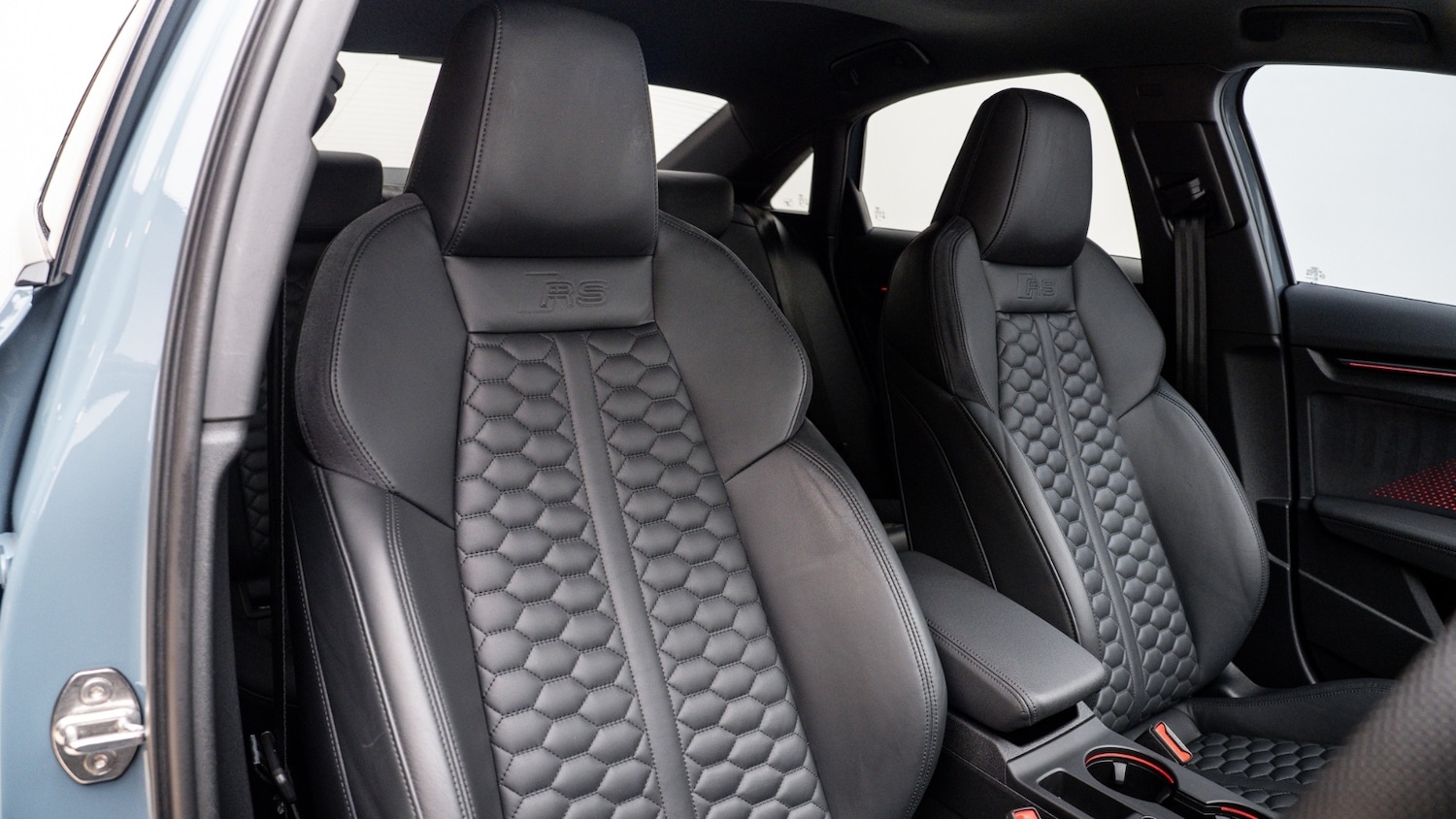 Used Audi RS3 2025 for sale - 77178072: Photo 3