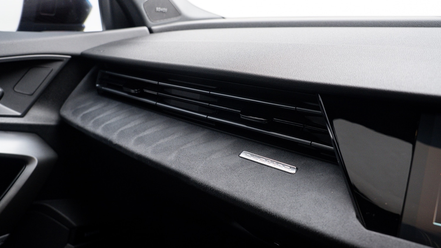 Used Audi RS3 2025 for sale - 77178072: Photo 32