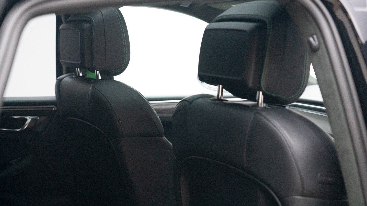 Used Porsche Macan 2023 for sale - 76434869: Photo 17