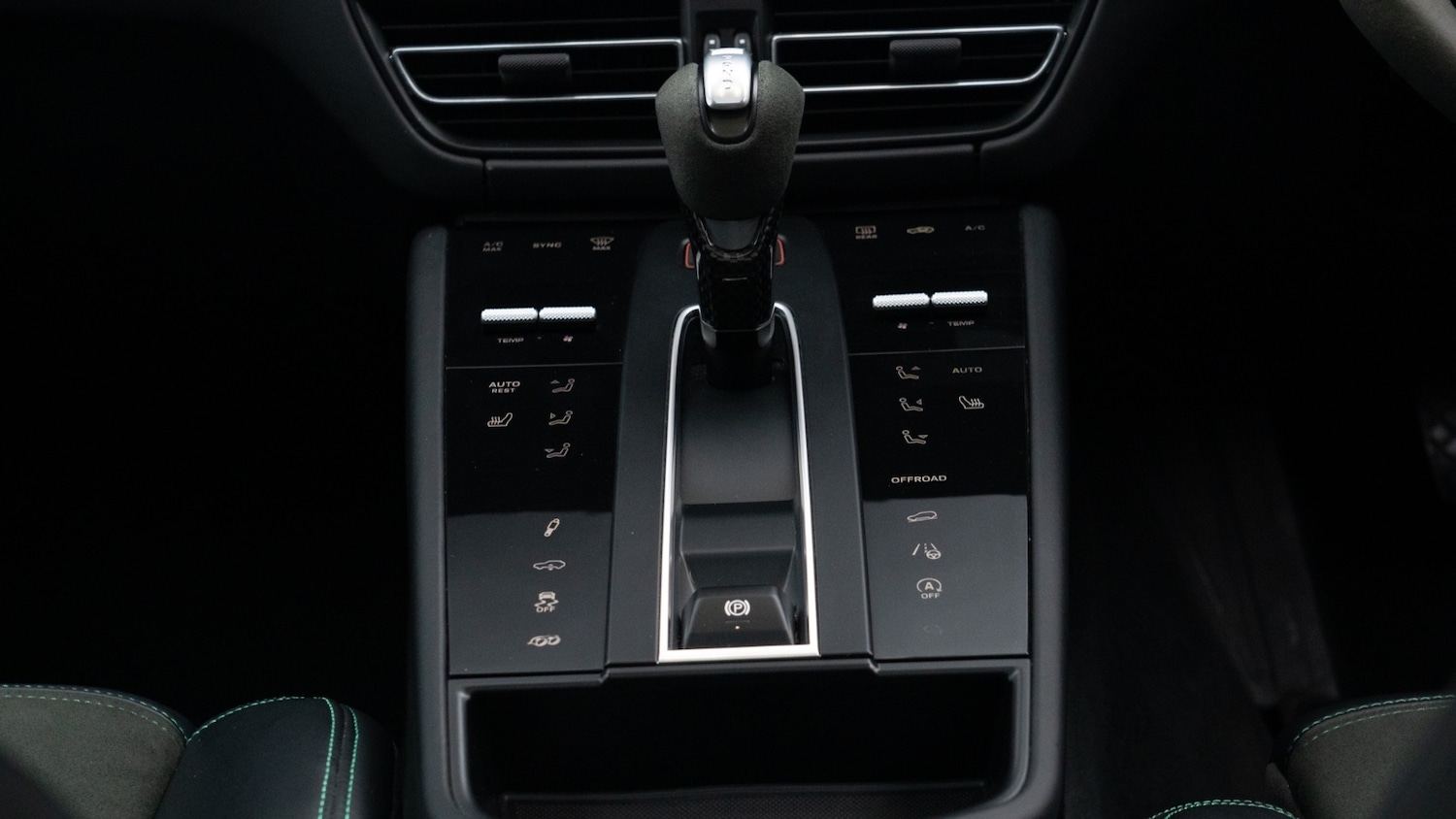 Used Porsche Macan 2023 for sale - 76434869: Photo 23