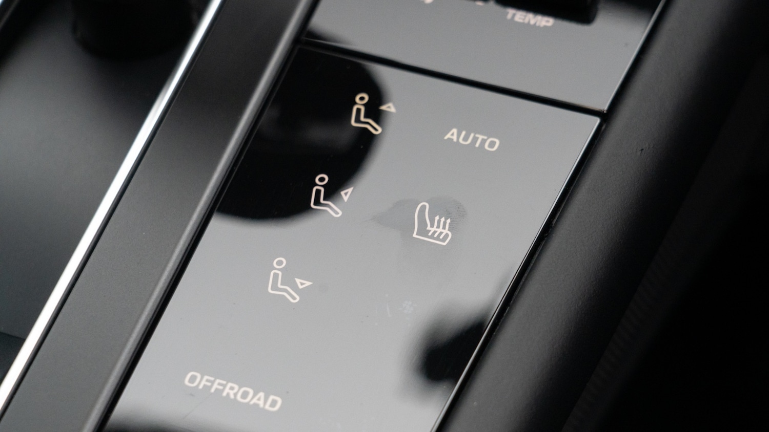 Used Porsche Macan 2023 for sale - 76434869: Photo 26