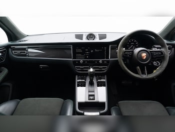 Used Porsche Macan 2023 for sale - 76434869: Photo