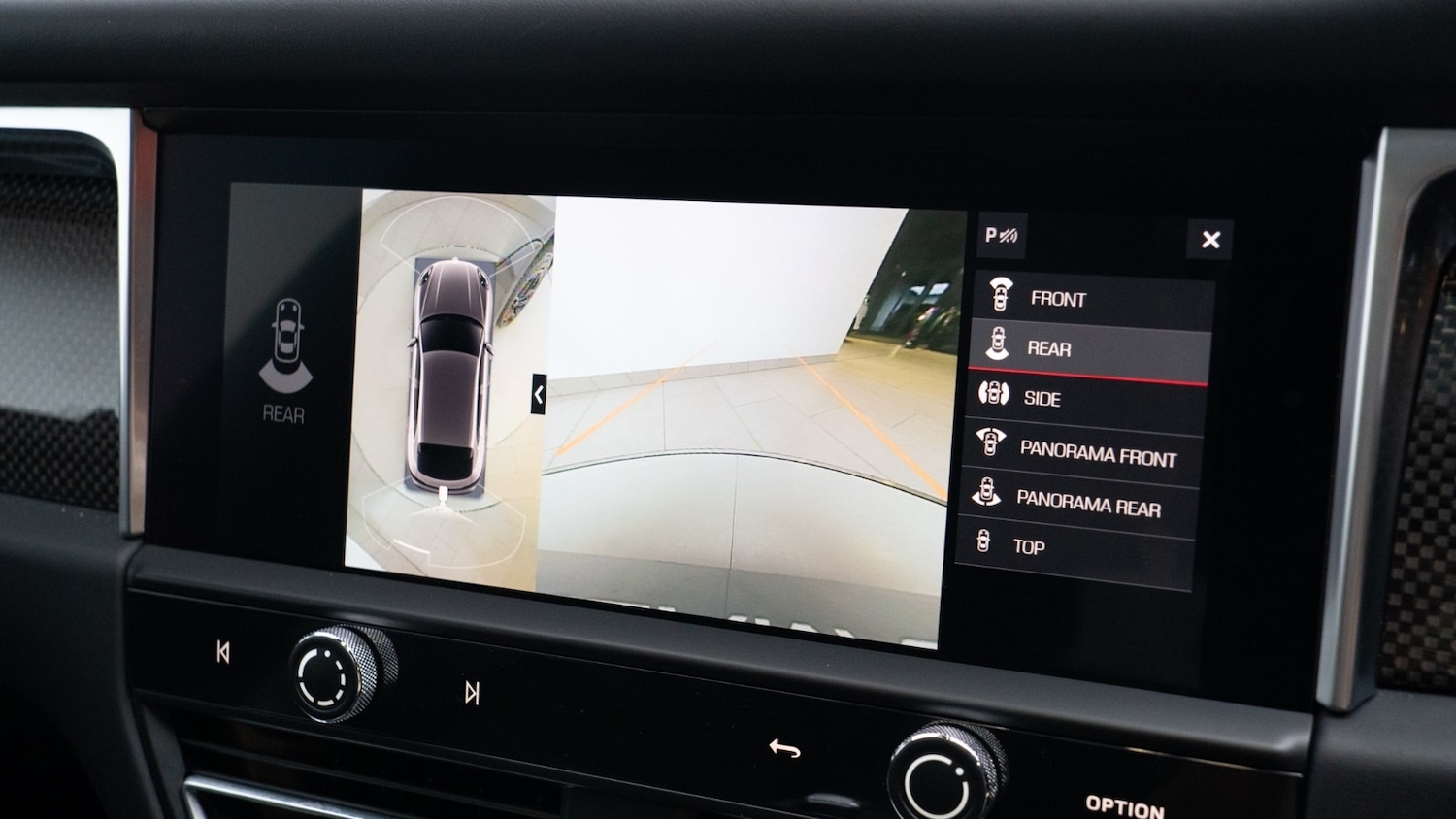 Used Porsche Macan 2023 for sale - 76434869: Photo 33