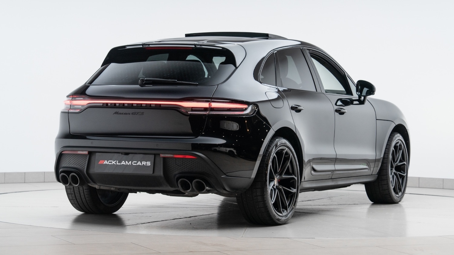 Used Porsche Macan 2023 for sale - 76434869: Photo 6