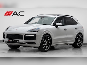 2023 - (72 Reg) 3.0 V6 e-Hybrid Platinum Edition