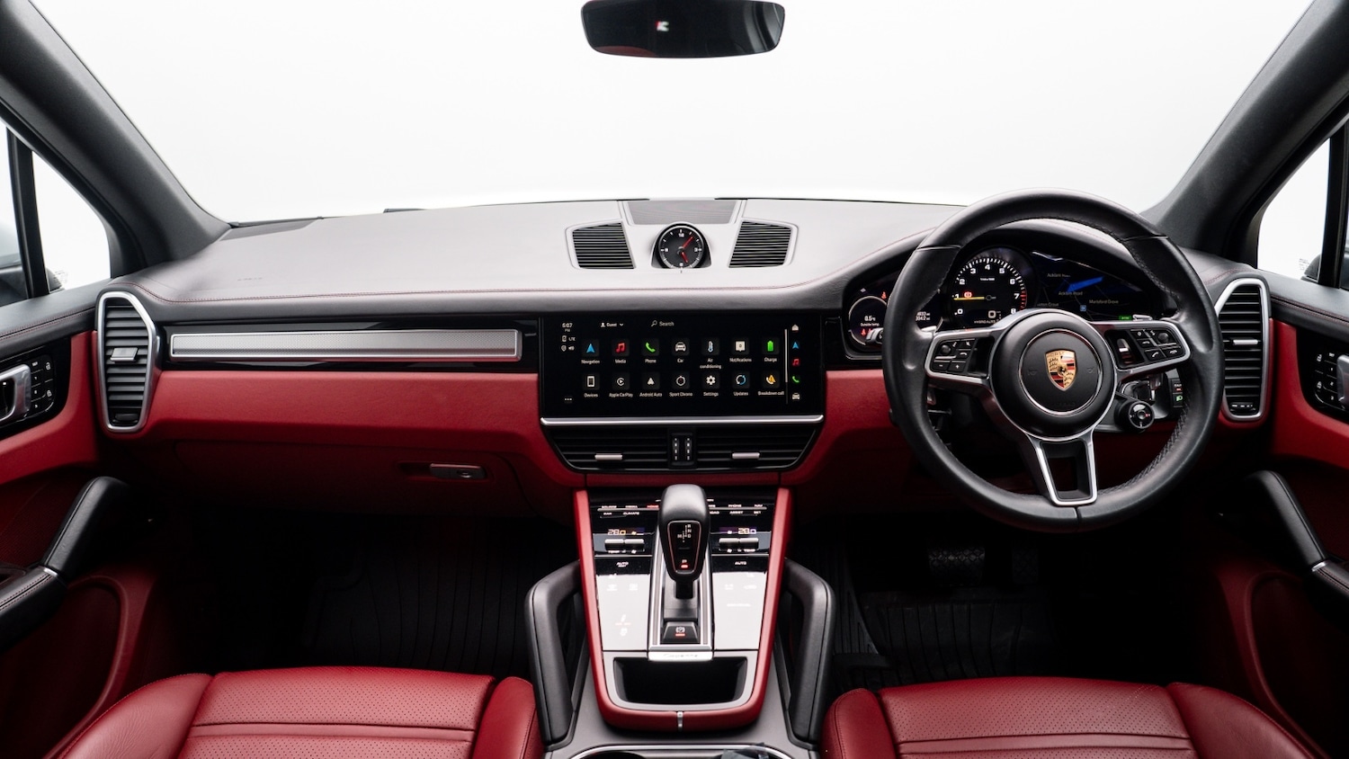 Used Porsche Cayenne 2023 for sale - 77413930: Photo 2