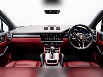 Used Porsche Cayenne 2023 for sale - 77413930: Photo