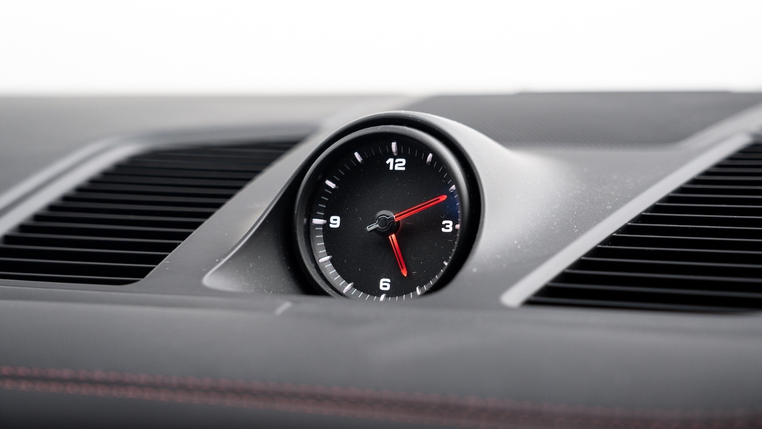 Used Porsche Cayenne 2023 for sale - 77413930: Photo 43