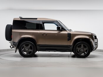 Used Land Rover Defender 2024 for sale - 77917986: Photo