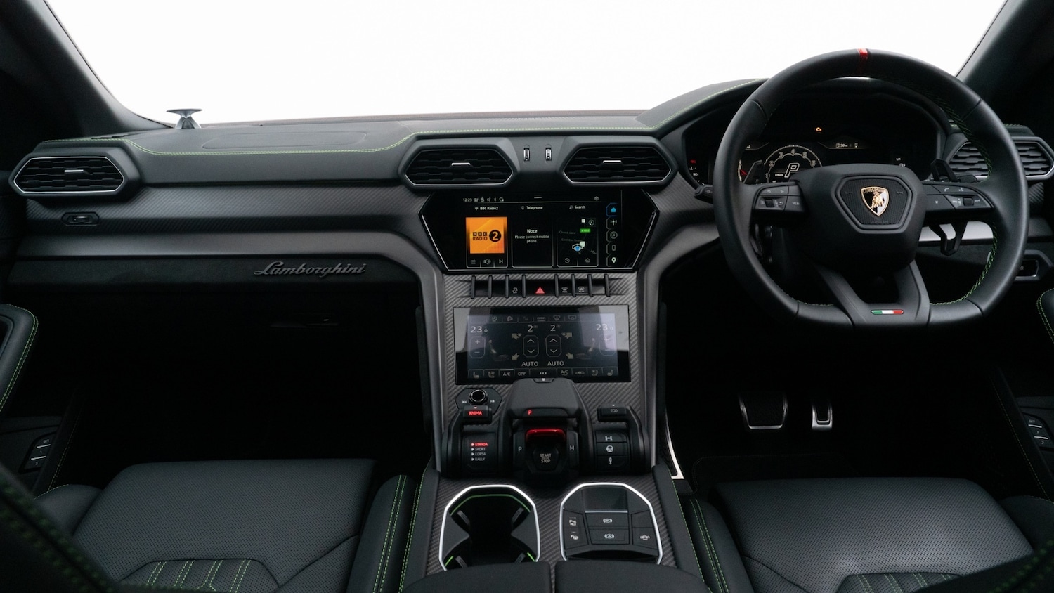 Used Lamborghini Urus 2024 for sale - 77678883: Photo 2