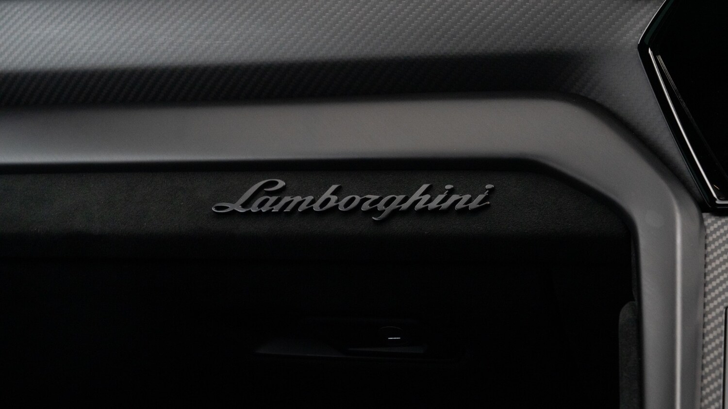 Used Lamborghini Urus 2024 for sale - 77678883: Photo 30