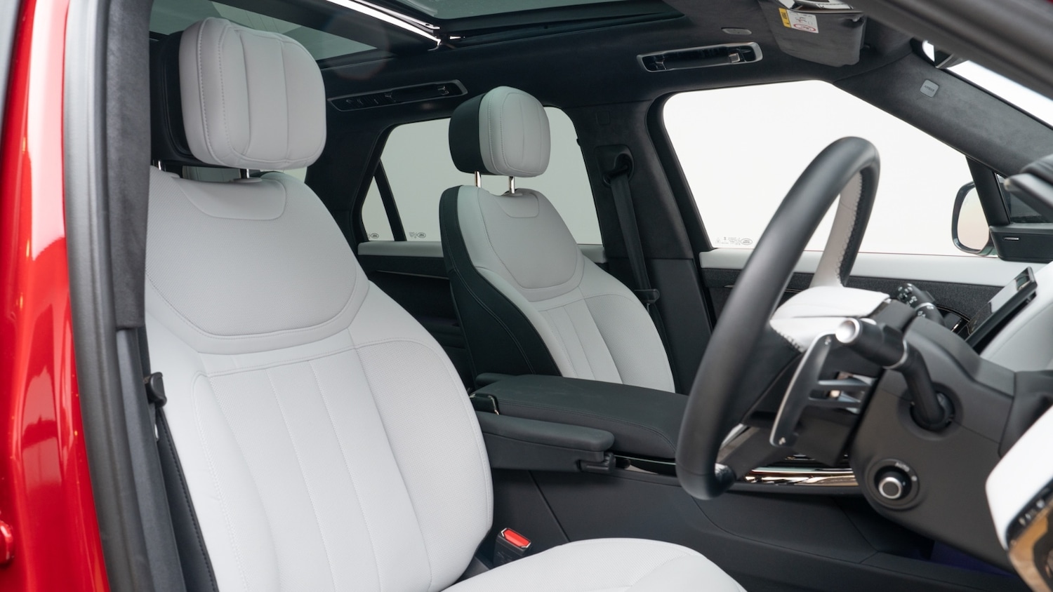 Used Land Rover Range Rover Sport 2023 for sale - 76338786: Photo 3