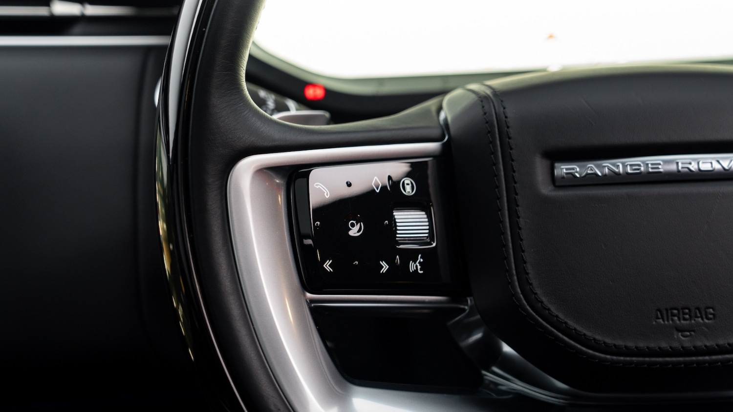 Used Land Rover Range Rover 2024 for sale - 77606957: Photo 13