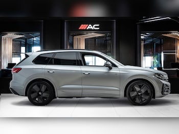 Used Volkswagen Touareg 2025 for sale - 79103079: Photo