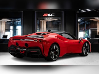 Used Ferrari SF90 Spider 2021 for sale - 78903890: Photo
