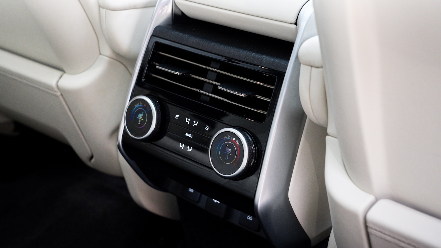 Used Land Rover Range Rover 2024 for sale - 77261535: Photo 16