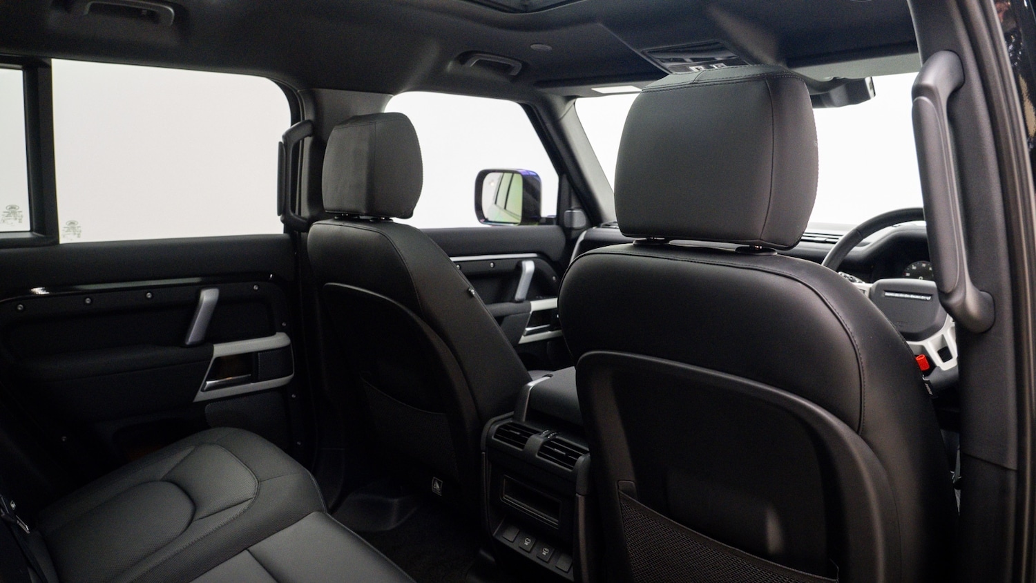 Used Land Rover Defender 2022 for sale - 78108508: Photo 12