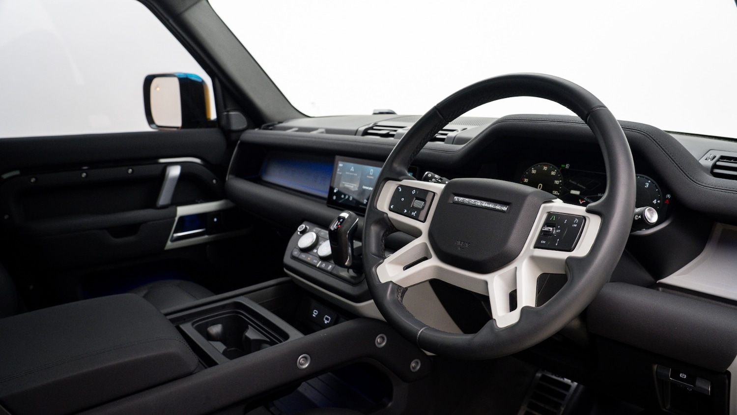 Used Land Rover Defender 2022 for sale - 78108508: Photo 26