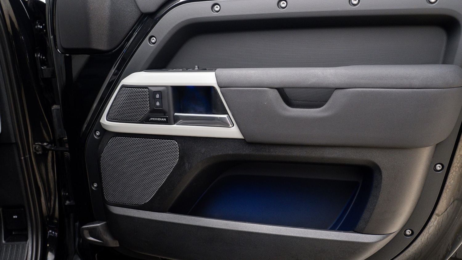 Used Land Rover Defender 2022 for sale - 78108508: Photo 27