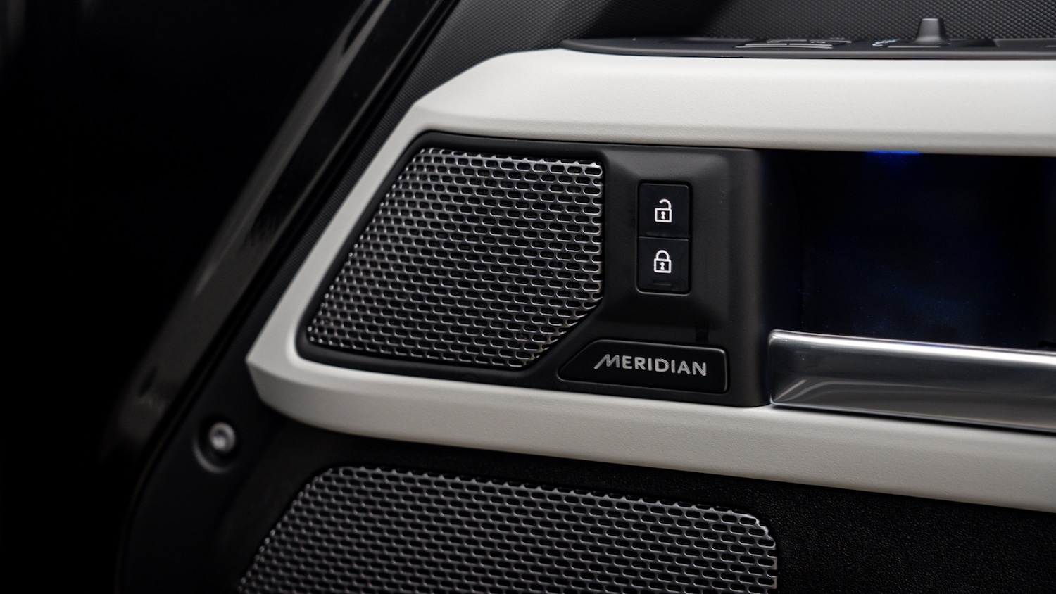 Used Land Rover Defender 2022 for sale - 78108508: Photo 28