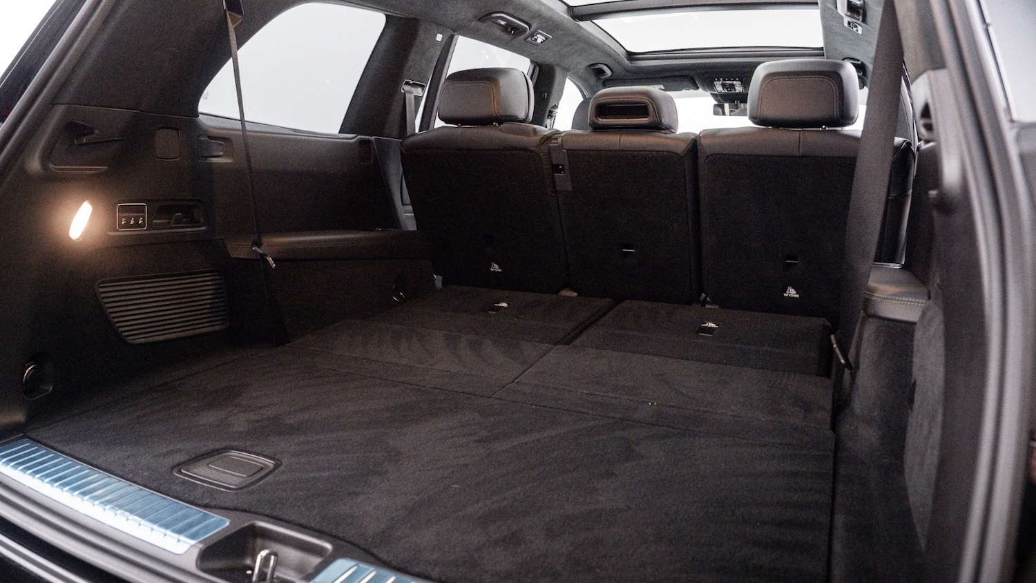 Used Mercedes-Benz GLS 2023 for sale - 76817778: Photo 17