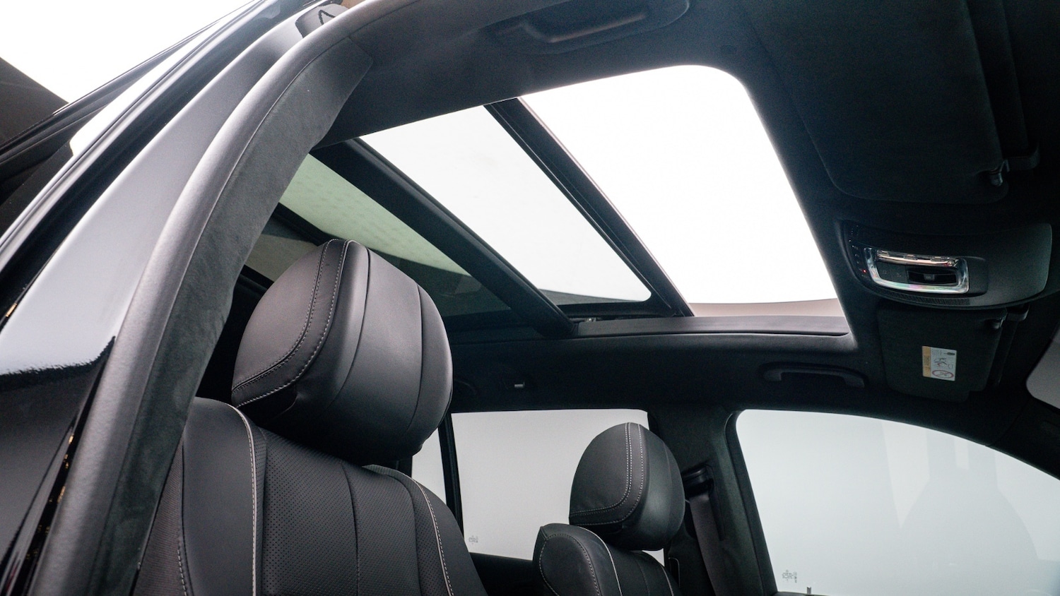 Used Mercedes-Benz GLS 2023 for sale - 76817778: Photo 41