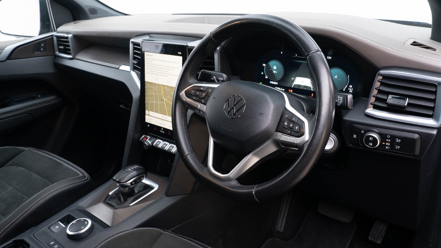 Used Volkswagen Amarok 2023 for sale - 76722167: Photo 18