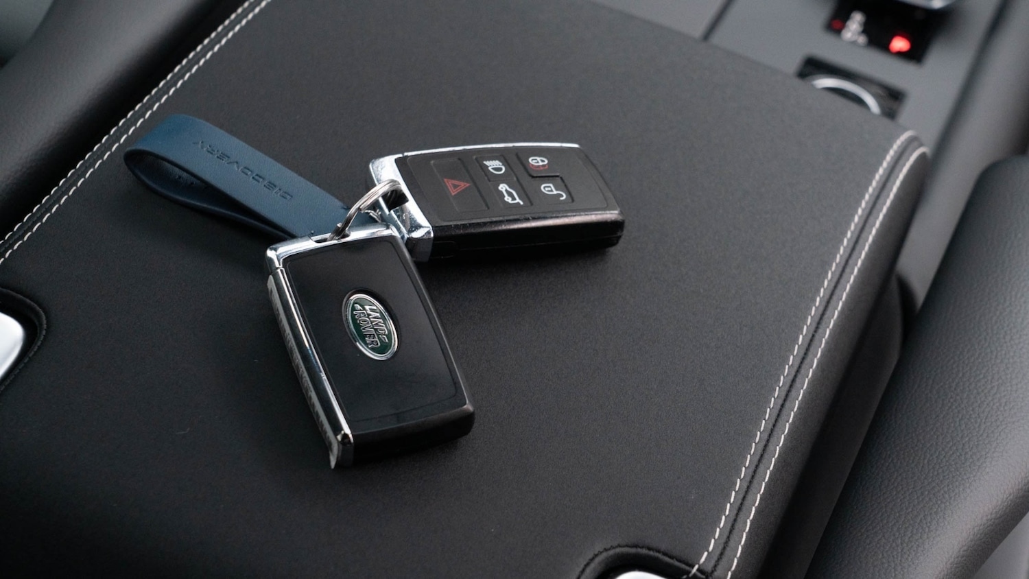 Used Land Rover Discovery 2024 for sale - 76501492: Photo 18