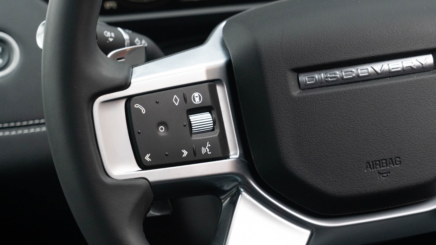 Used Land Rover Discovery 2024 for sale - 76501492: Photo 20