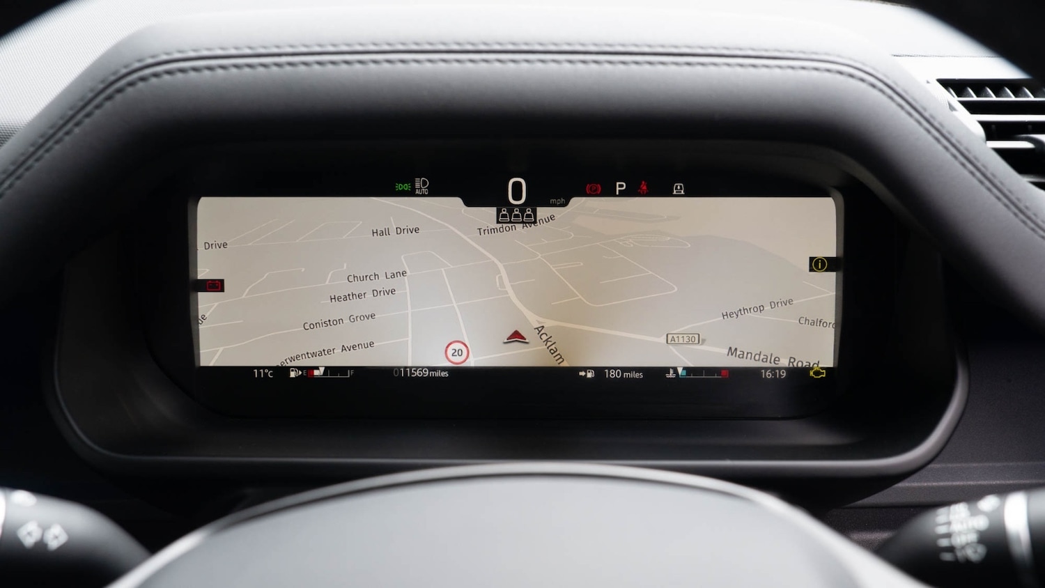 Used Land Rover Defender 2025 for sale - 77640682: Photo 25