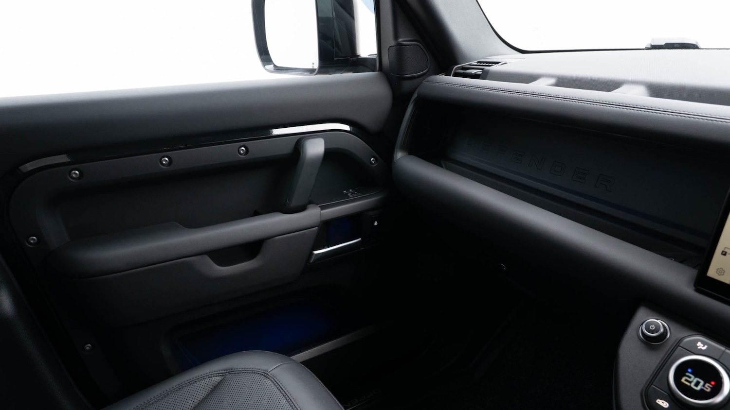 Used Land Rover Defender 2025 for sale - 77640682: Photo 26