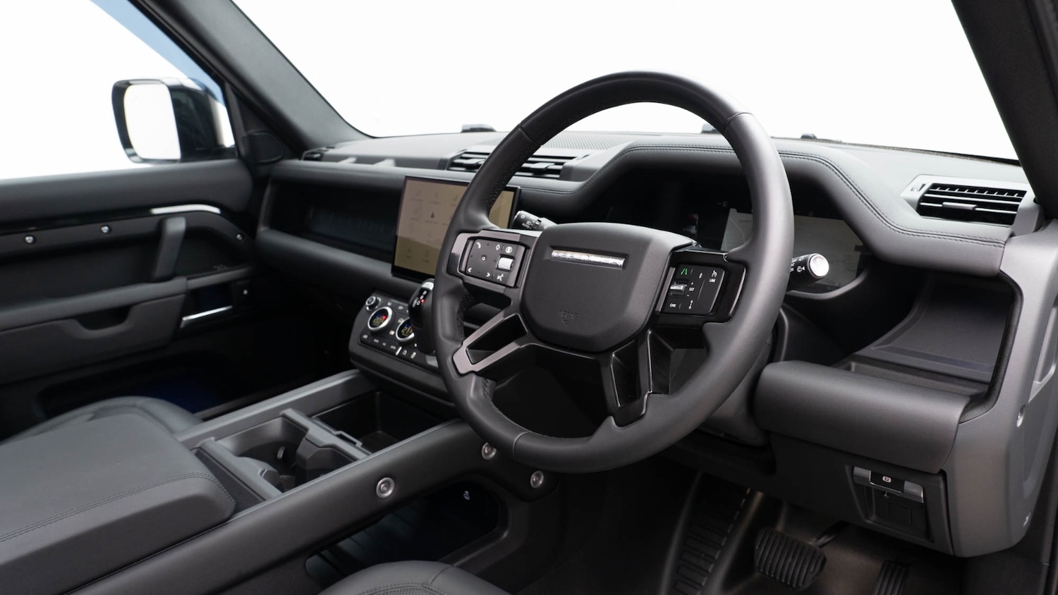 Used Land Rover Defender 2025 for sale - 77640682: Photo 34