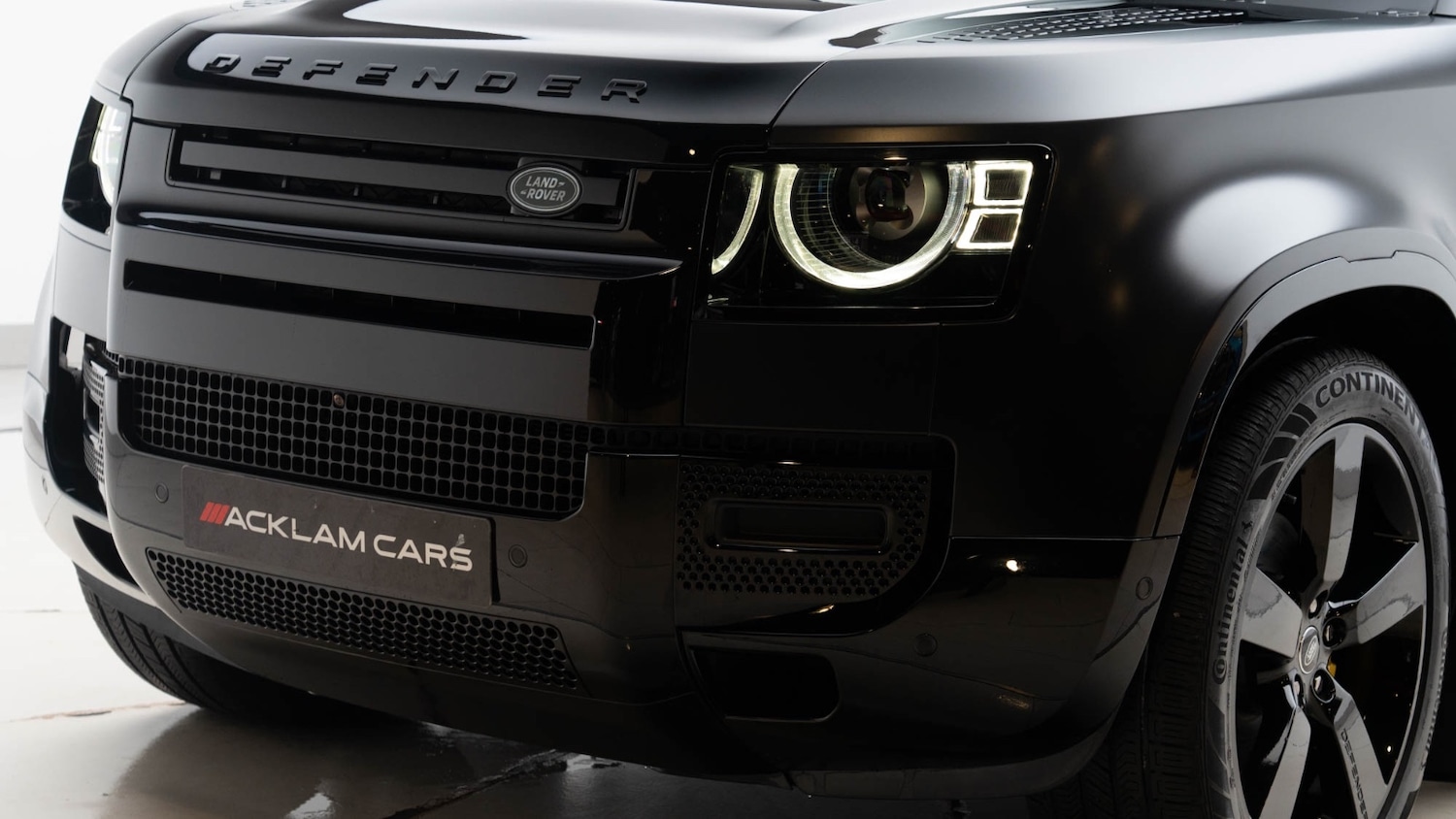 Used Land Rover Defender 2025 for sale - 77640682: Photo 9