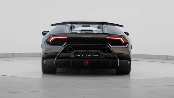 Used Lamborghini Huracan 2018 for sale - 76116991: Photo 19