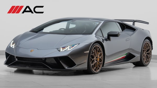Used Lamborghini Huracan 2018 for sale - 76116991: Photo 1