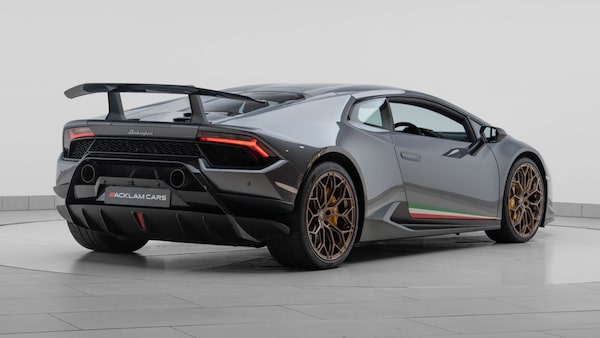 Used Lamborghini Huracan 2018 for sale - 76116991: Photo 20
